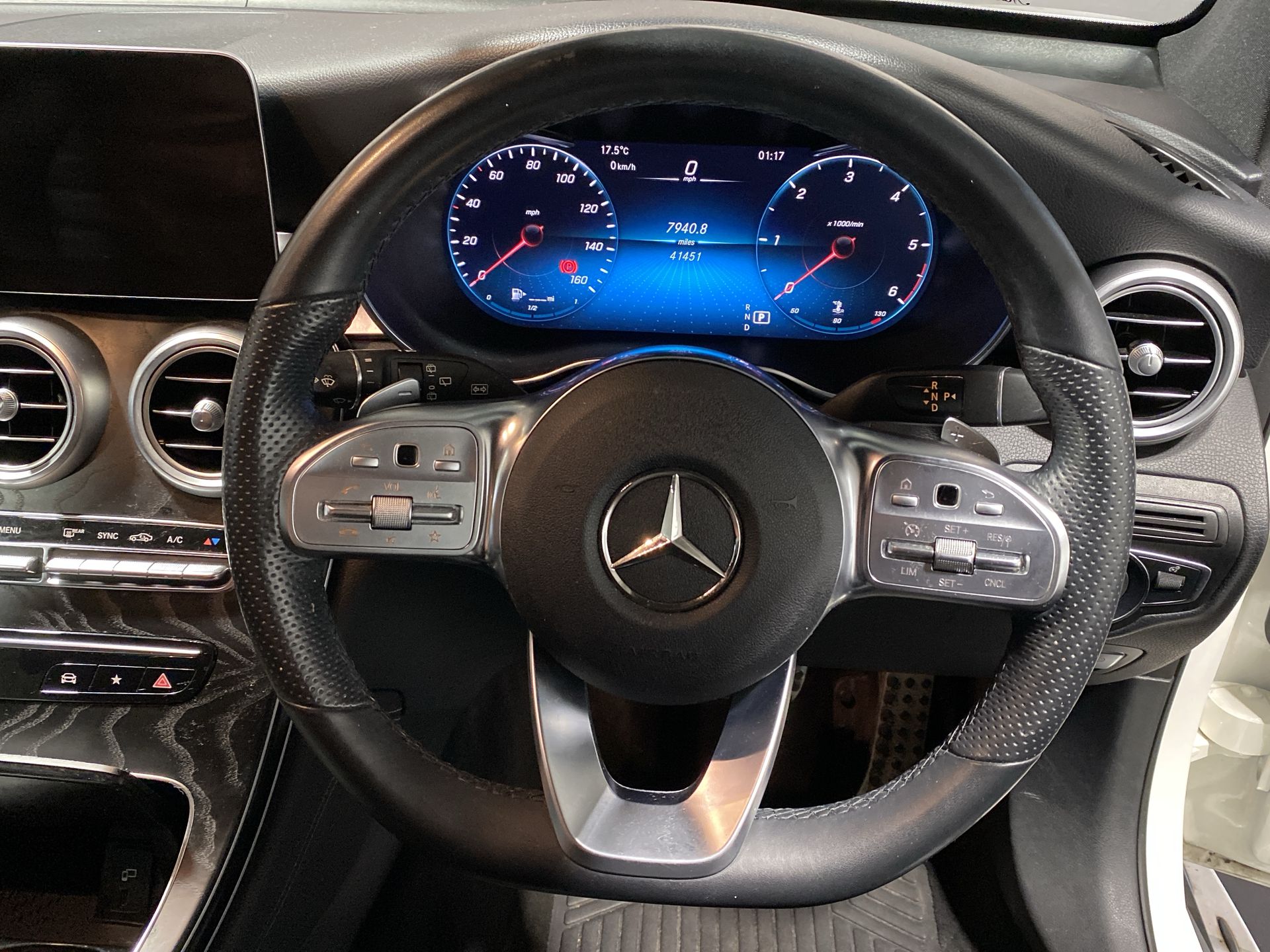 GLC 300D 4MATIC PREMIUM PLS 9G-TRONIC