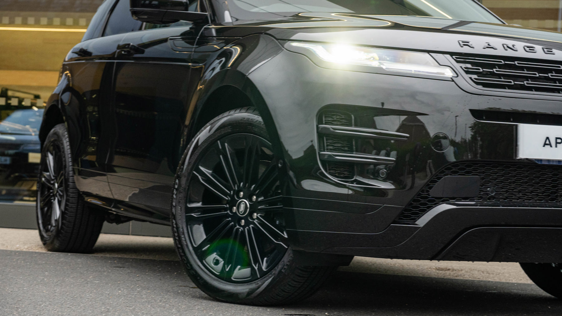 Land Rover RANGE ROVER EVOQUE, SUV, Santorini Black.