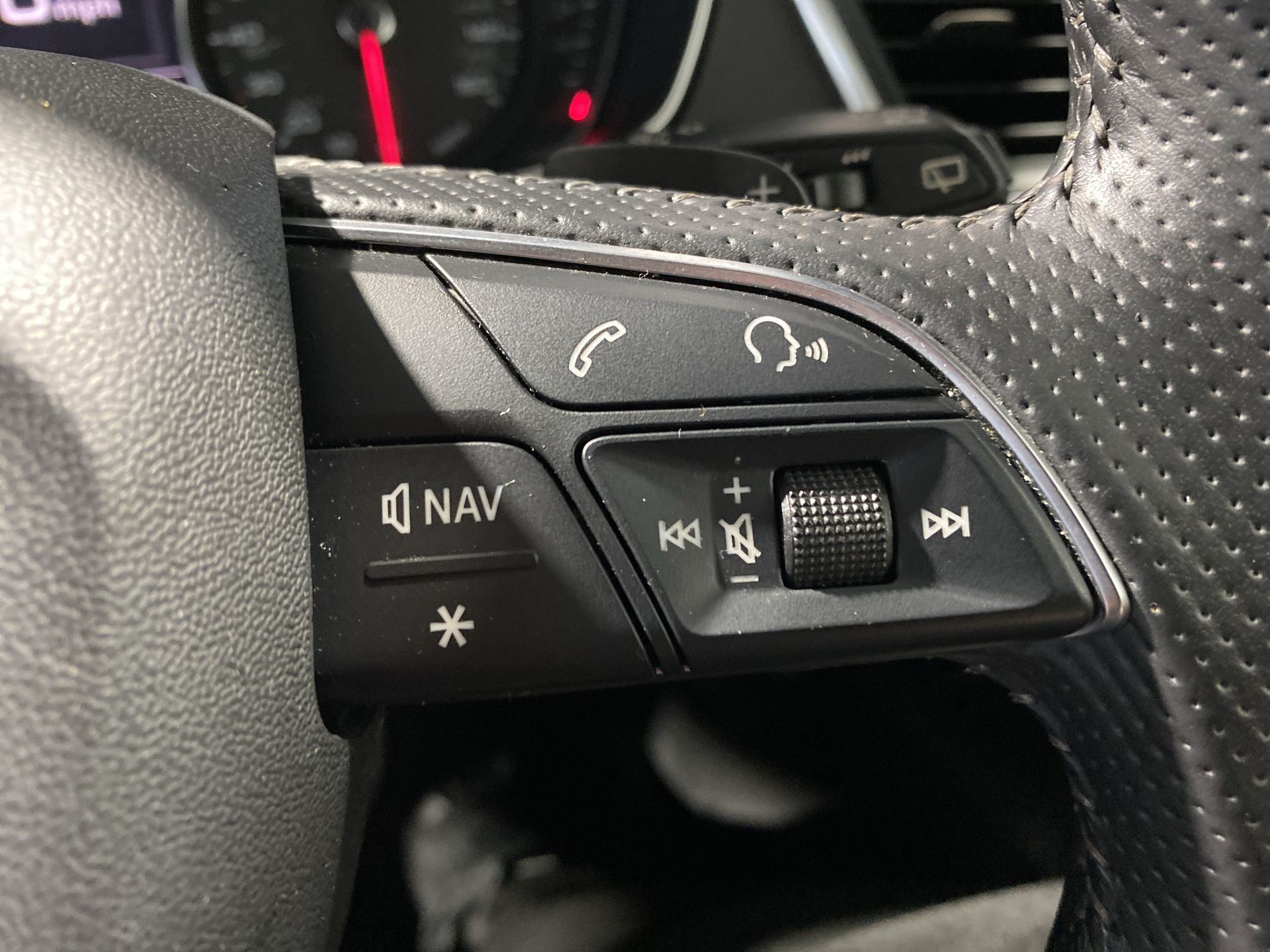 40 TDI QUATTRO S TRONIC