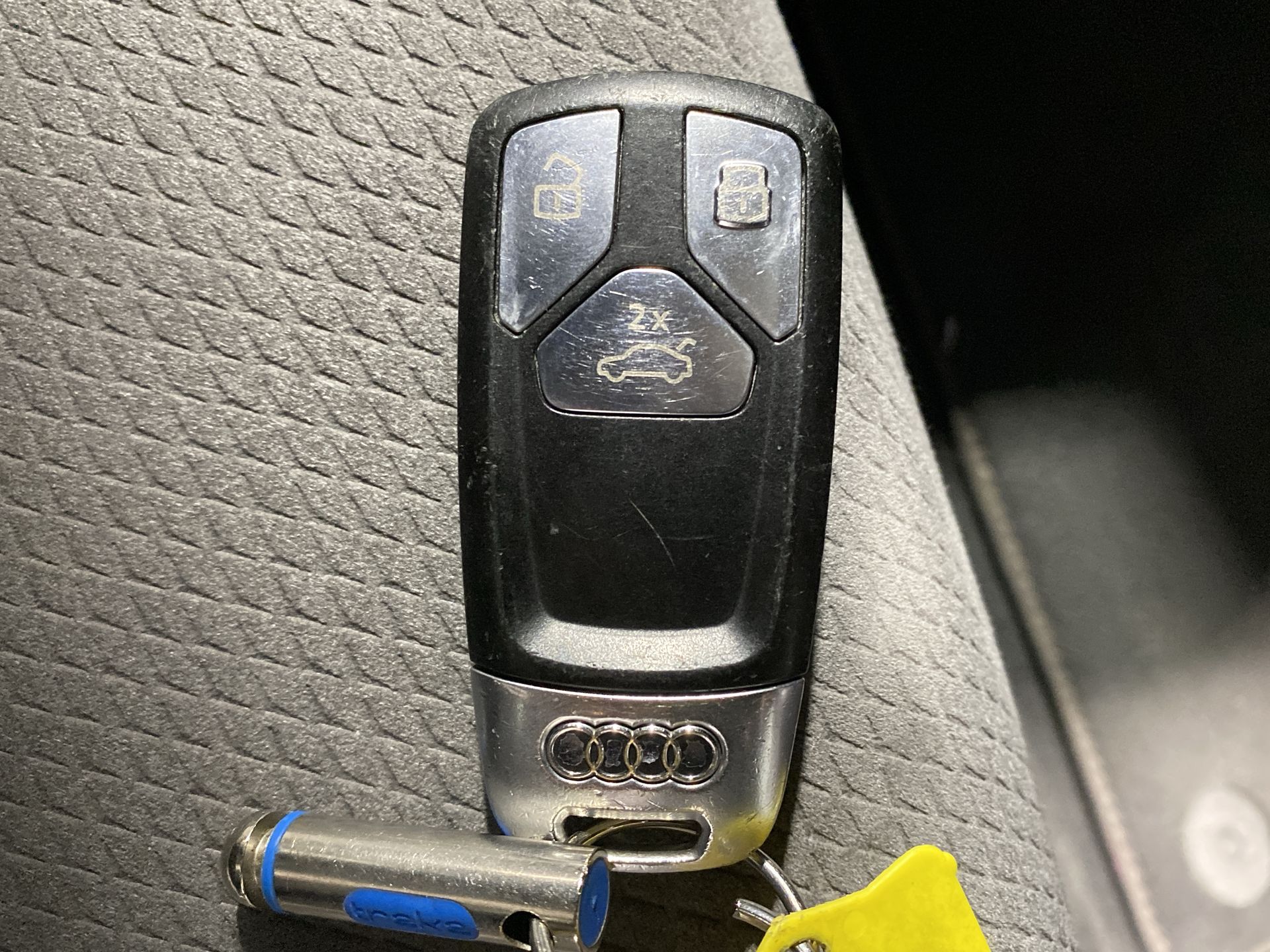 40 TDI QUATTRO S TRONIC