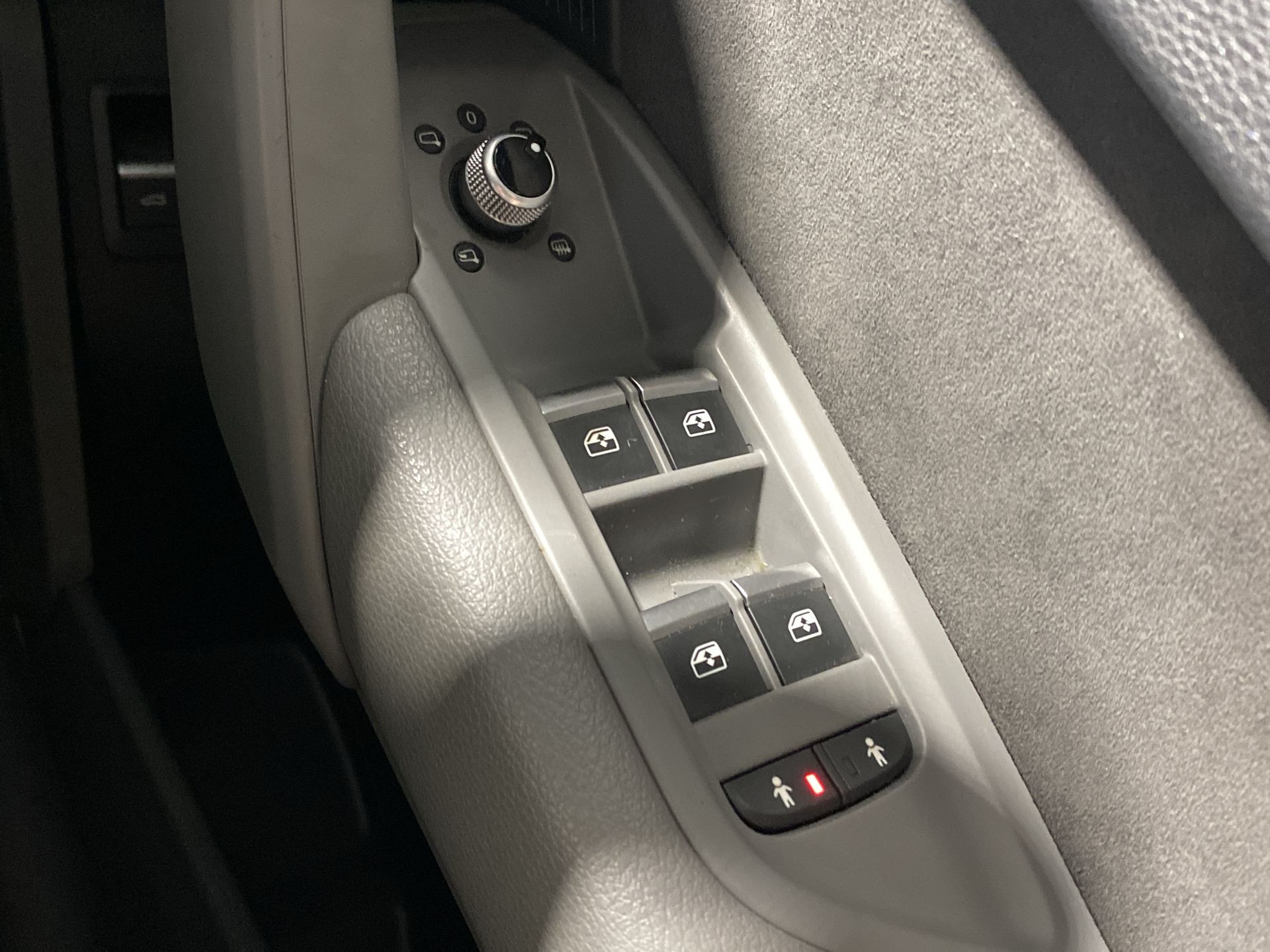 40 TDI QUATTRO S TRONIC