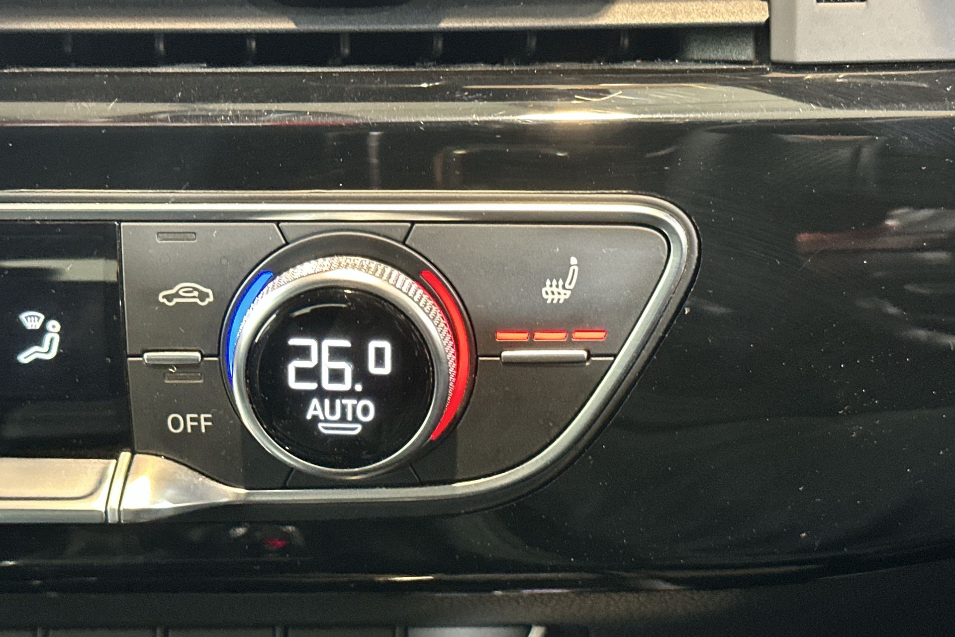 40 TFSI 204 S TRONIC