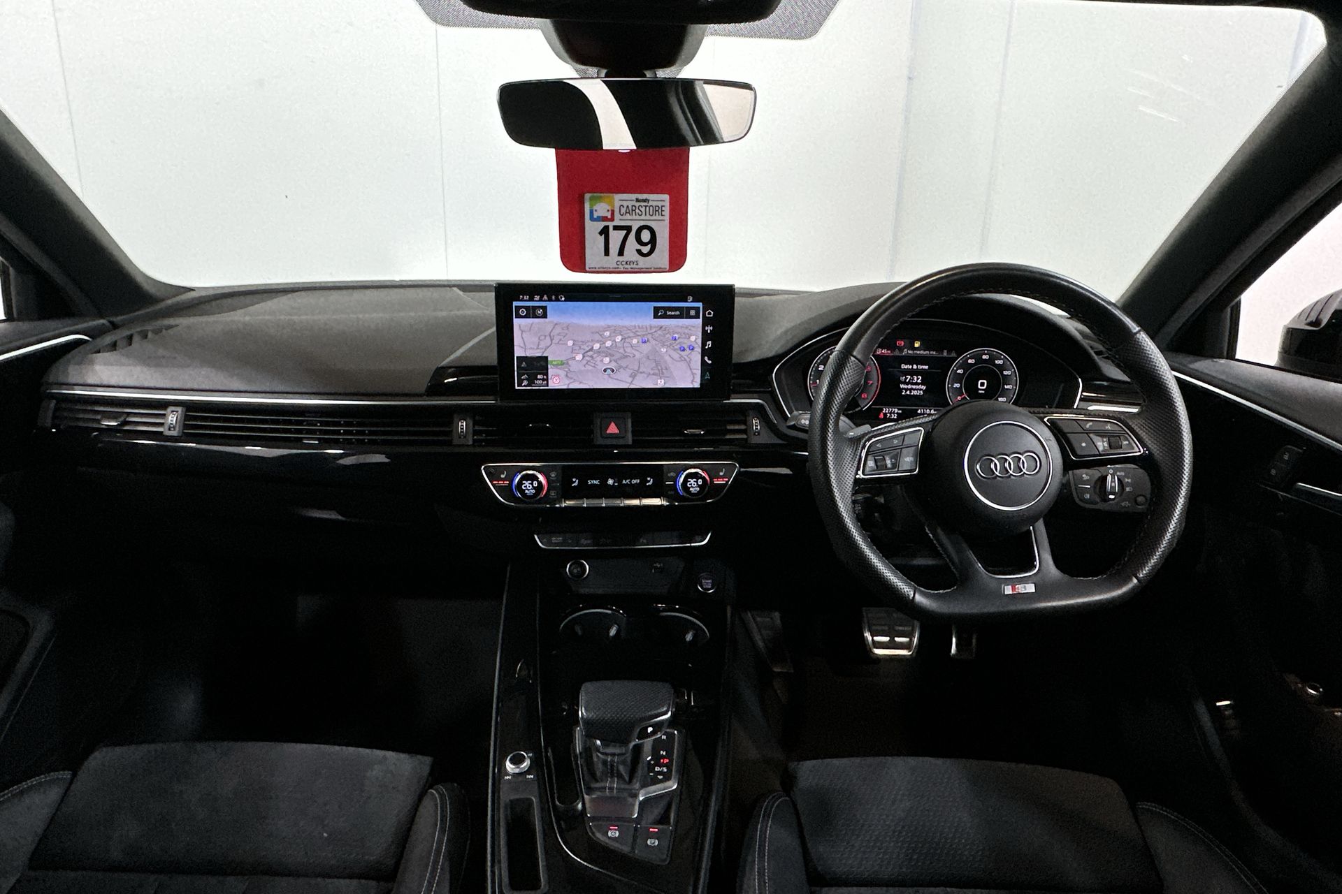 40 TFSI 204 S TRONIC