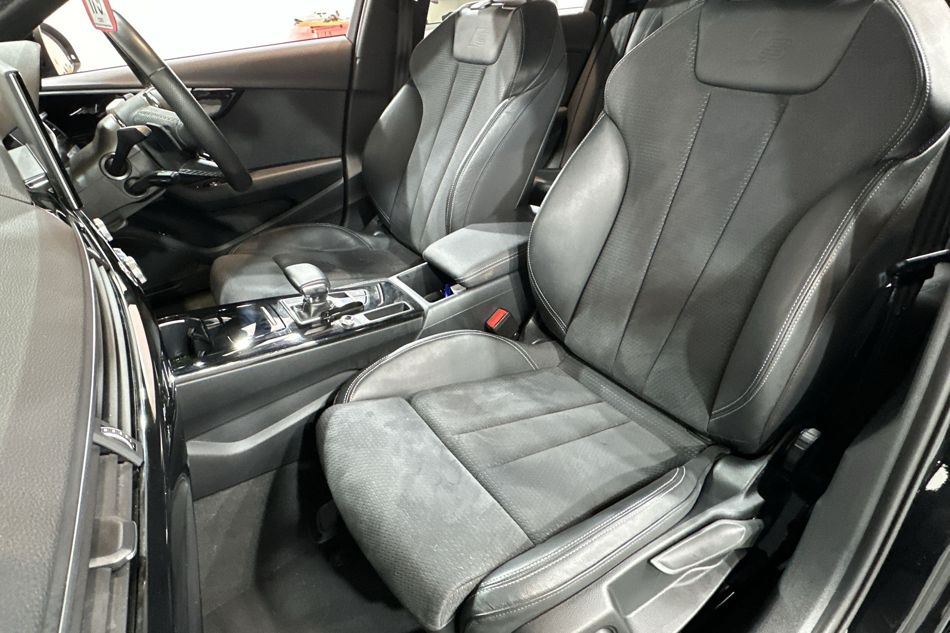 40 TFSI 204 S TRONIC