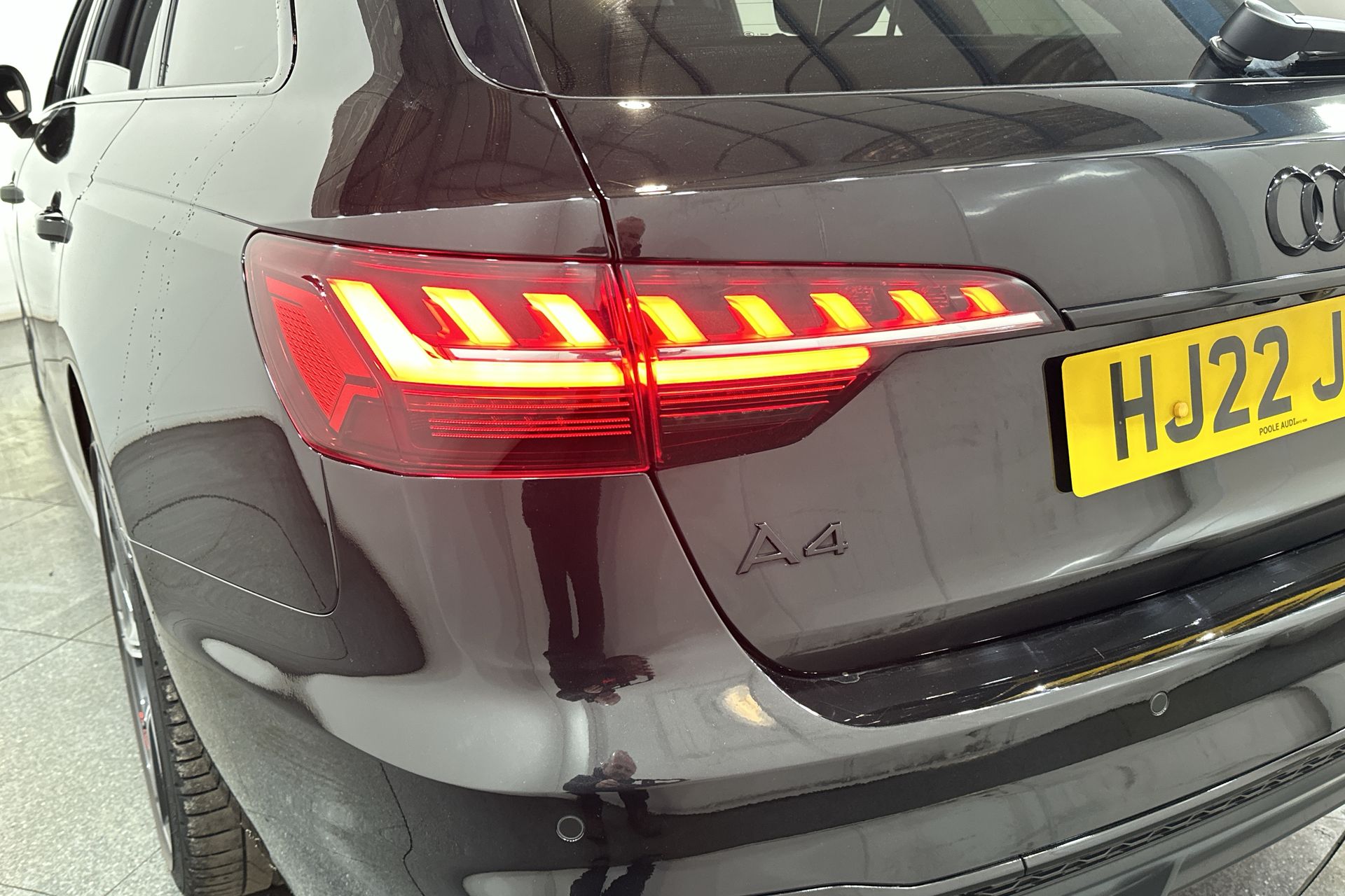 40 TFSI 204 S TRONIC