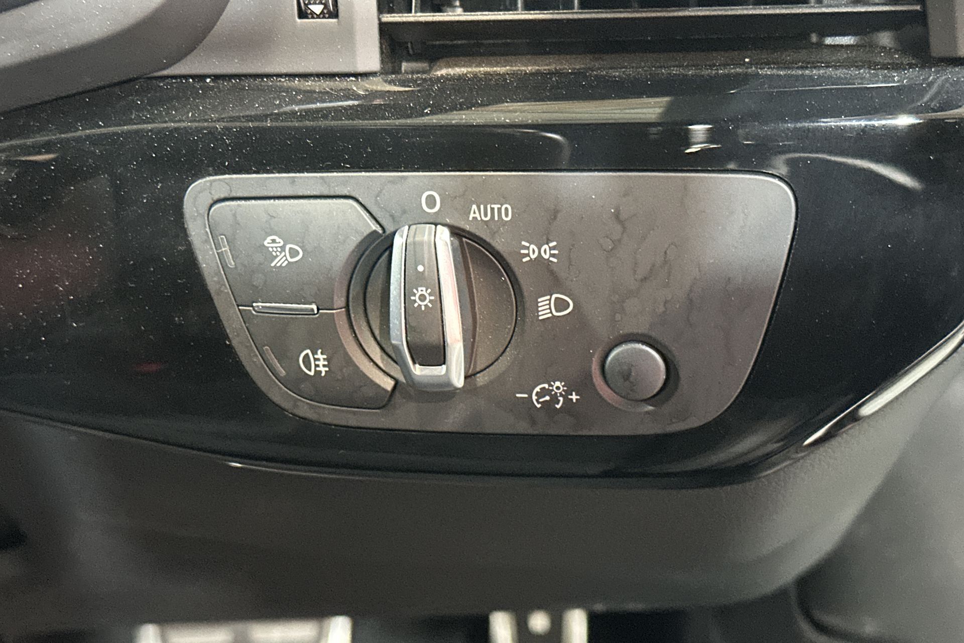 40 TFSI 204 S TRONIC
