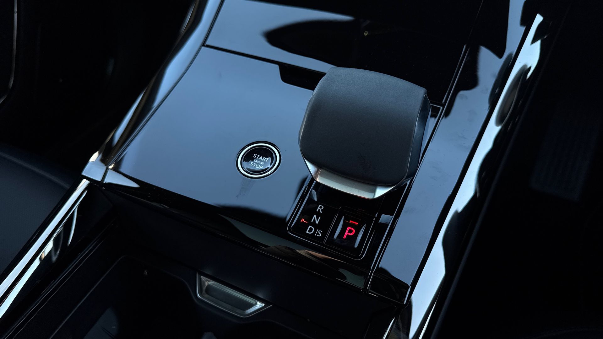 RANGE ROVER SPORT 4.4 P530 V8 AUTOBIOGRAPHY 5DR AUTO ESTATE