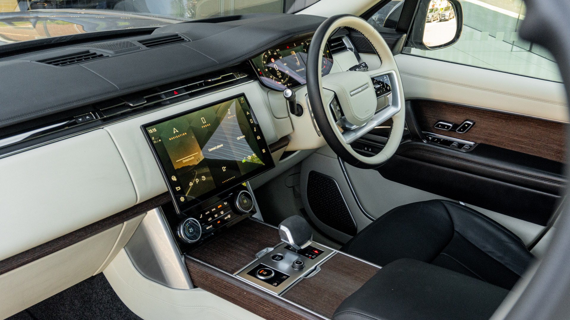 P530 7 SEATS