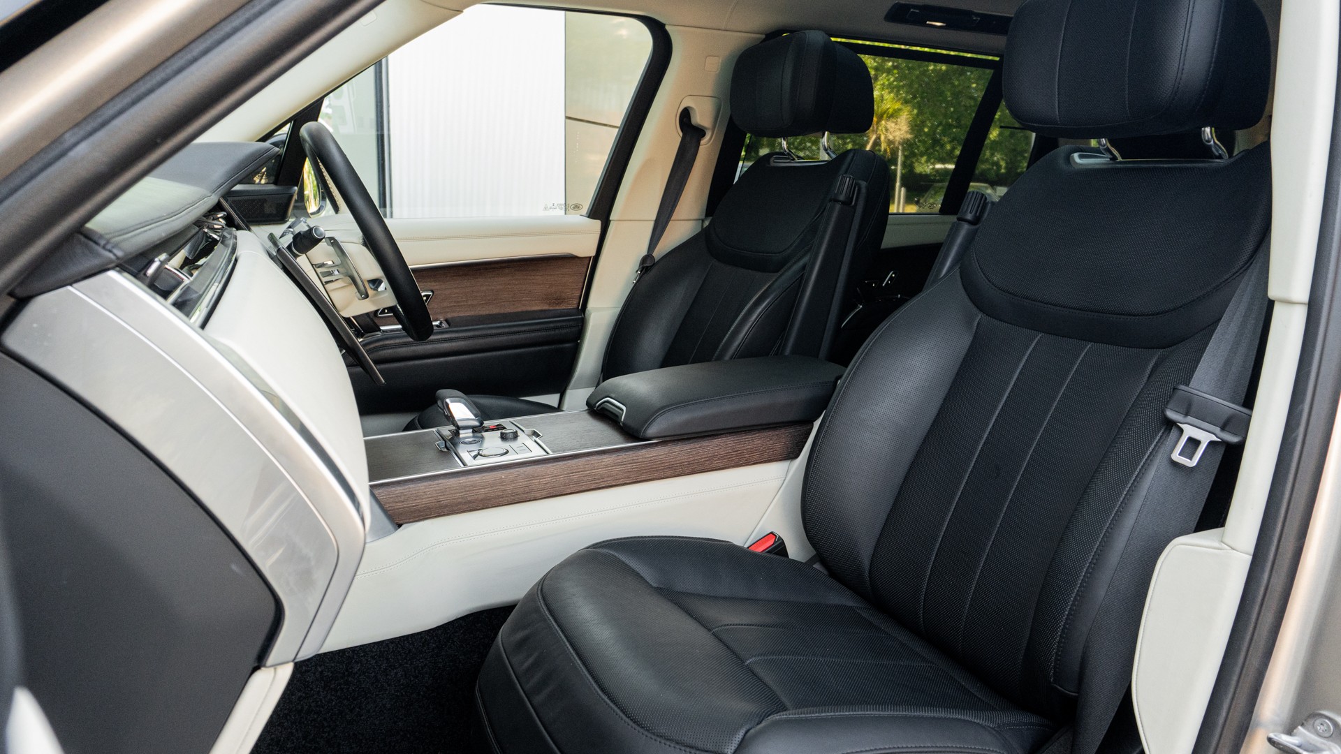 P530 7 SEATS
