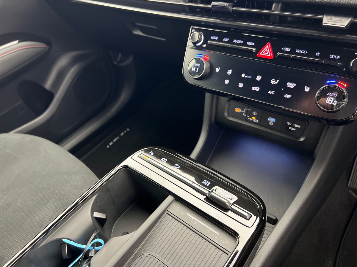 HYUNDAI TUCSON 1.6 HYBRID N LINE AUTOMATIC HYBRID 10,484 MILES 2025 HYUNDAI SALISBURY PRICE...
