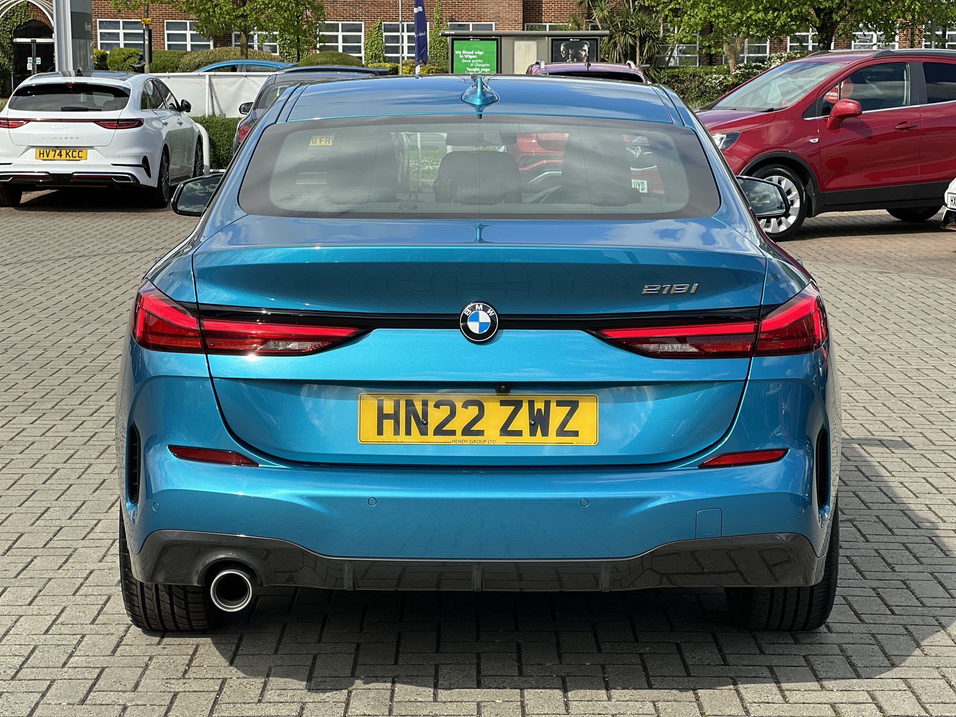 218I 136