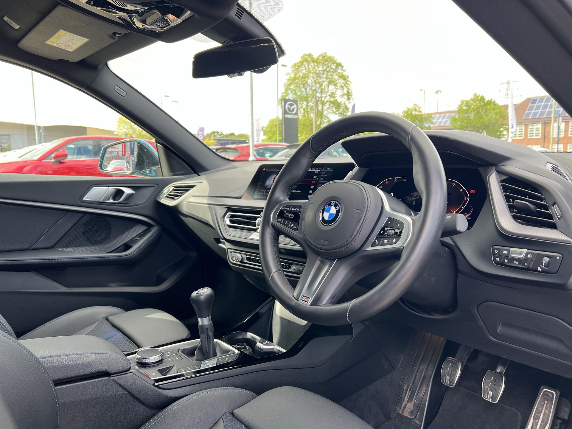 218I 136