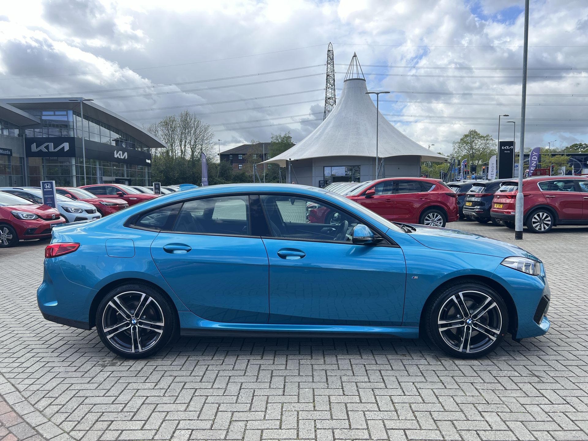 218I 136