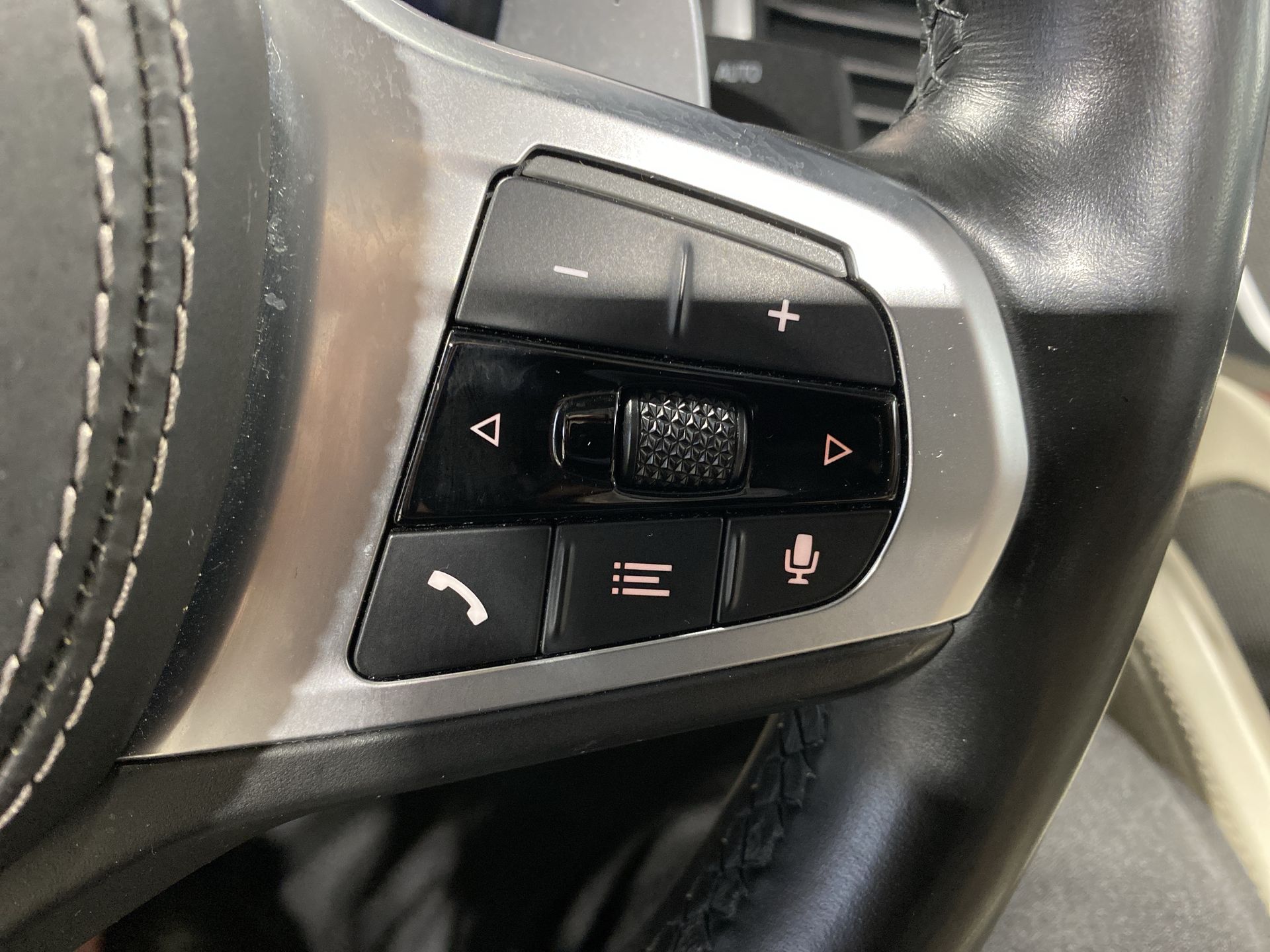 840I SDRIVE