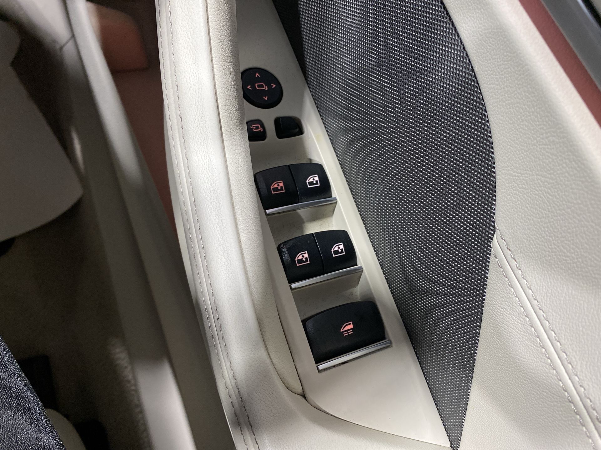 840I SDRIVE