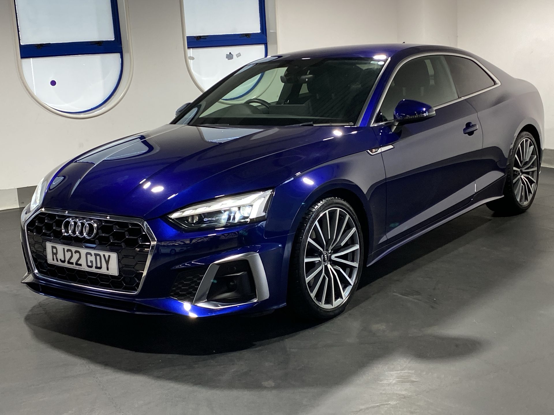 35 TFSI S TRONIC