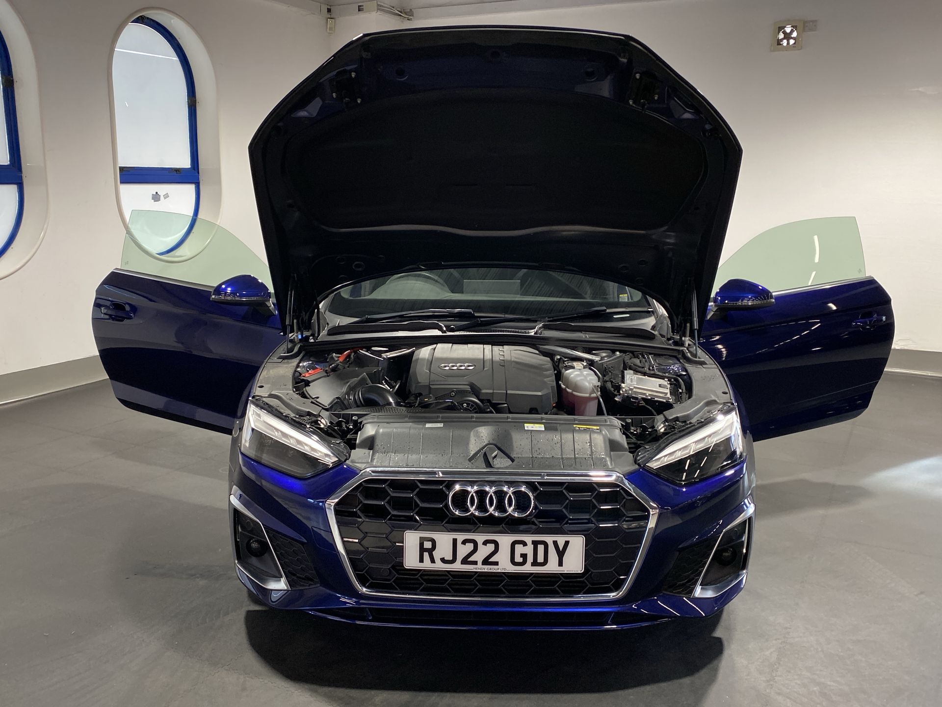 35 TFSI S TRONIC