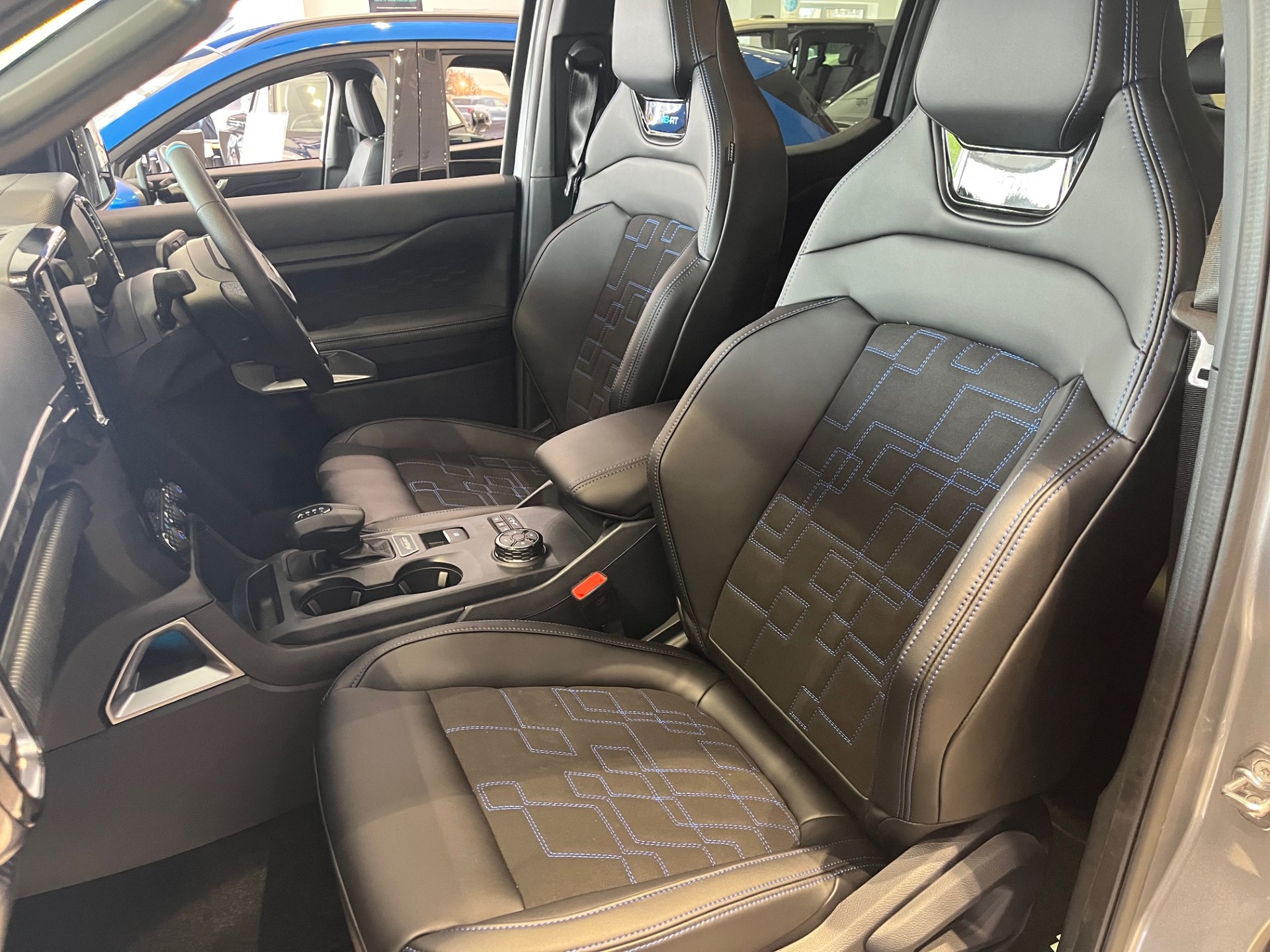 FORD RANGER PICK UP DOUBLE CAB MS-RT 3.0 ECOBLUE V6 240 AUTO