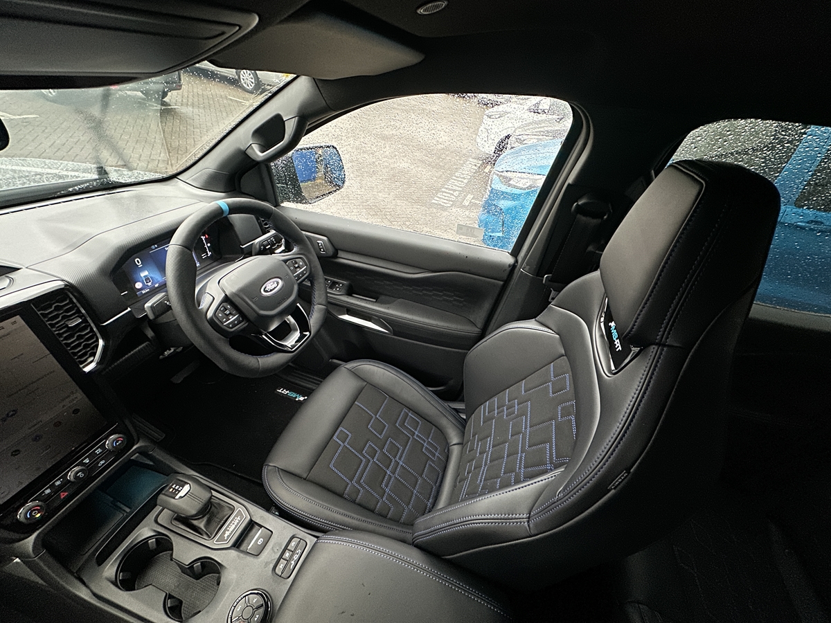 FORD RANGER PICK UP DOUBLE CAB MS-RT 3.0 ECOBLUE V6 240 AUTO