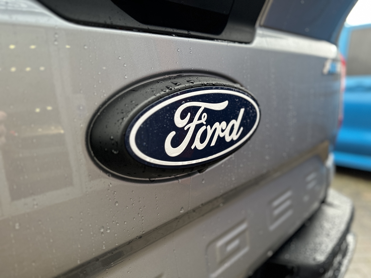 FORD RANGER PICK UP DOUBLE CAB MS-RT 3.0 ECOBLUE V6 240 AUTO