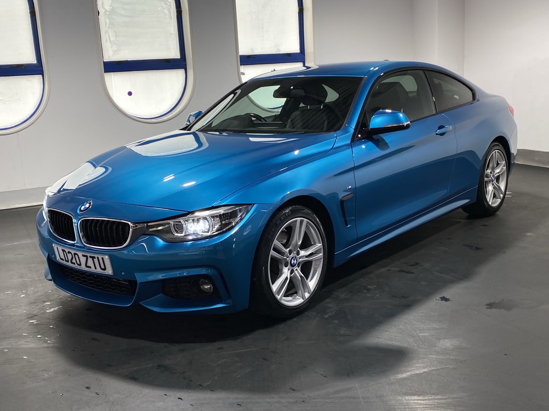 420D 190 PROFESSIONAL MEDIA