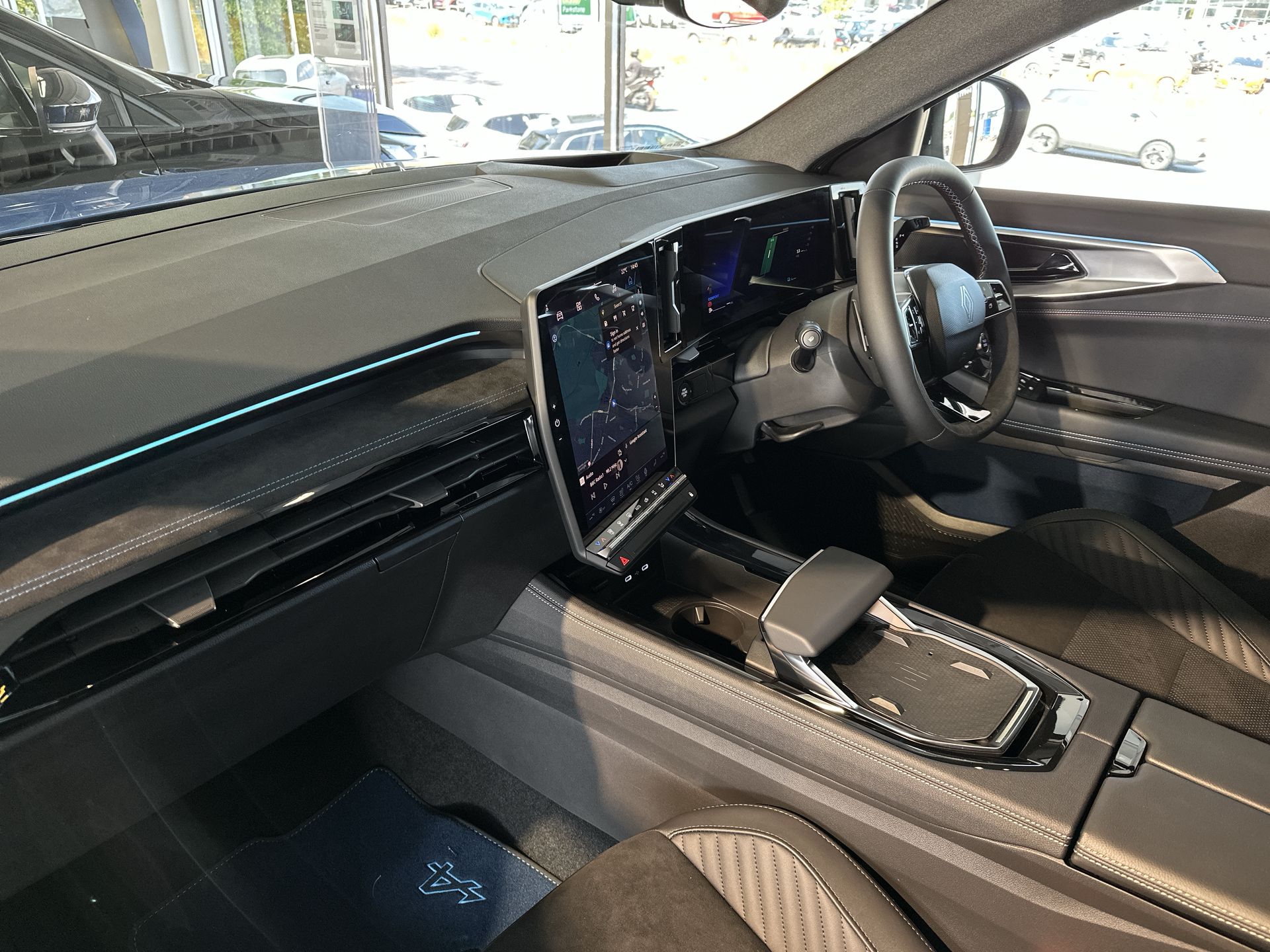 E-TECH FHEV 4C