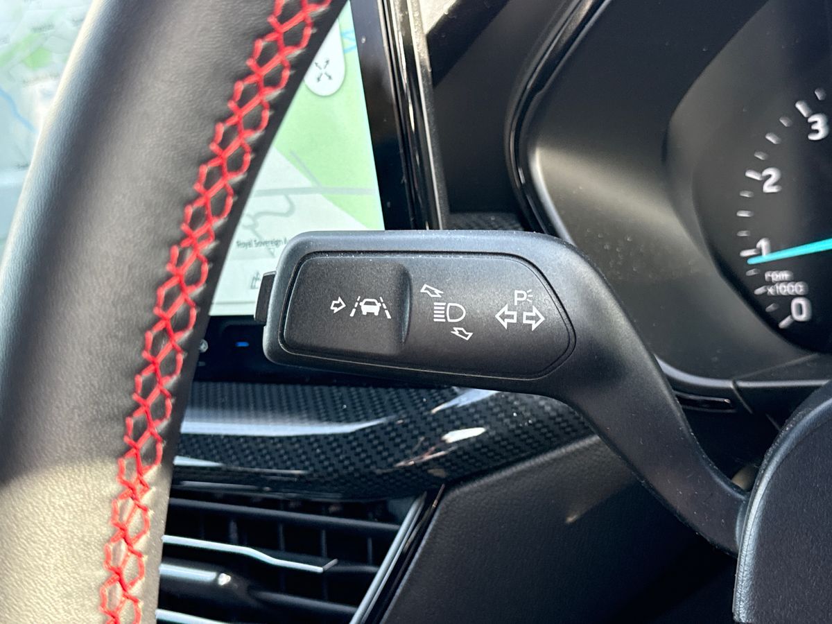 ECOBOOST HYBRID MHEV 155
