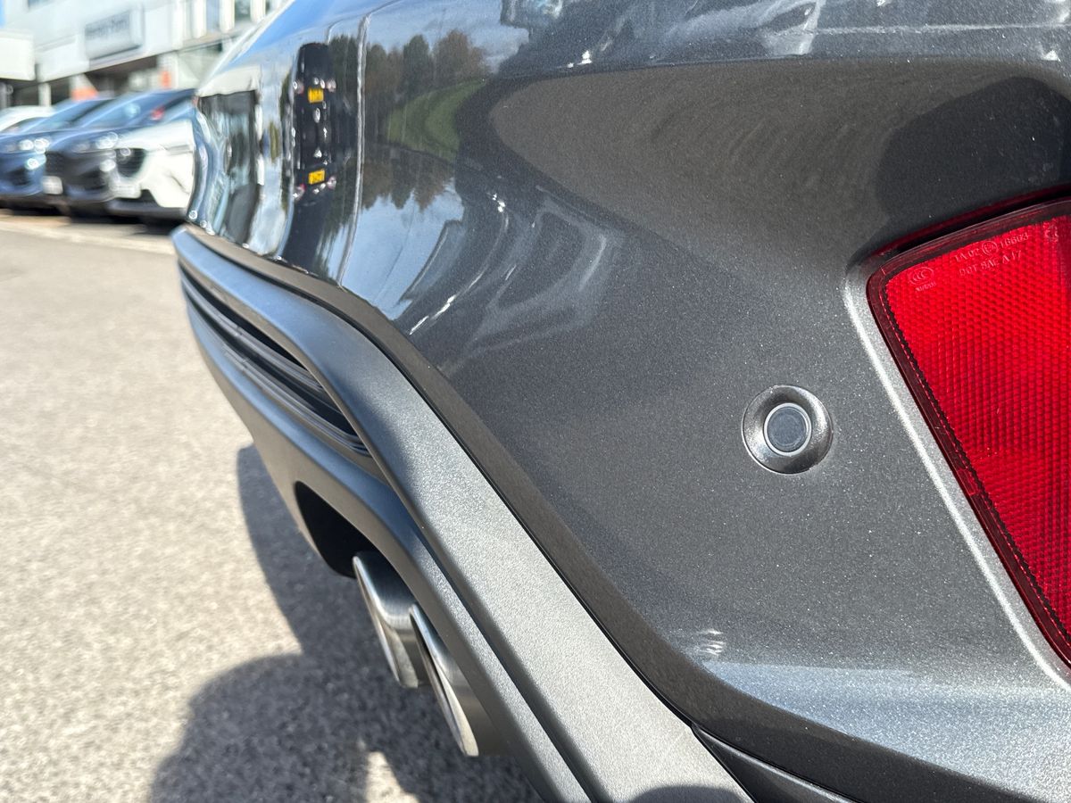 ECOBOOST HYBRID MHEV 155