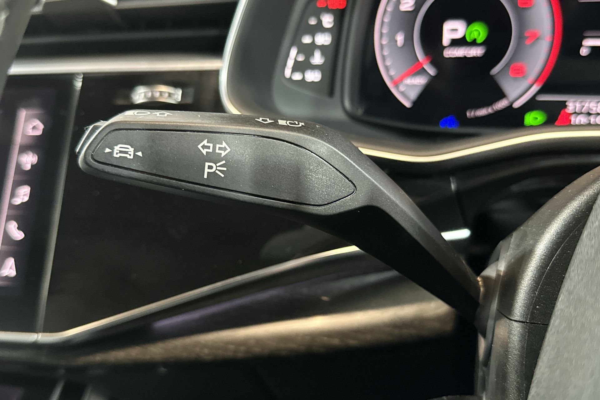 55 TFSI QUATTRO TIPTRONIC