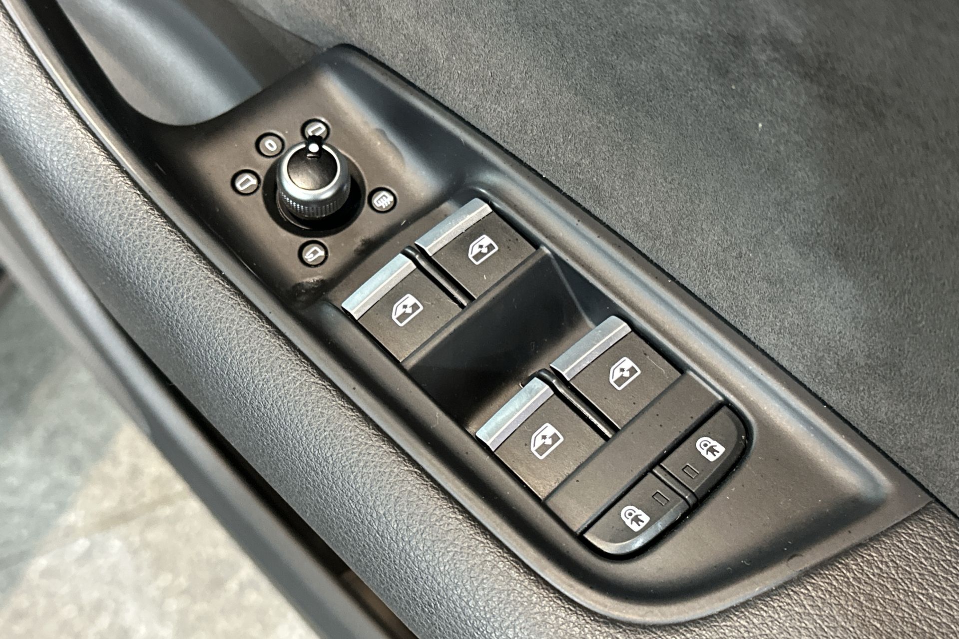 55 TFSI QUATTRO TIPTRONIC