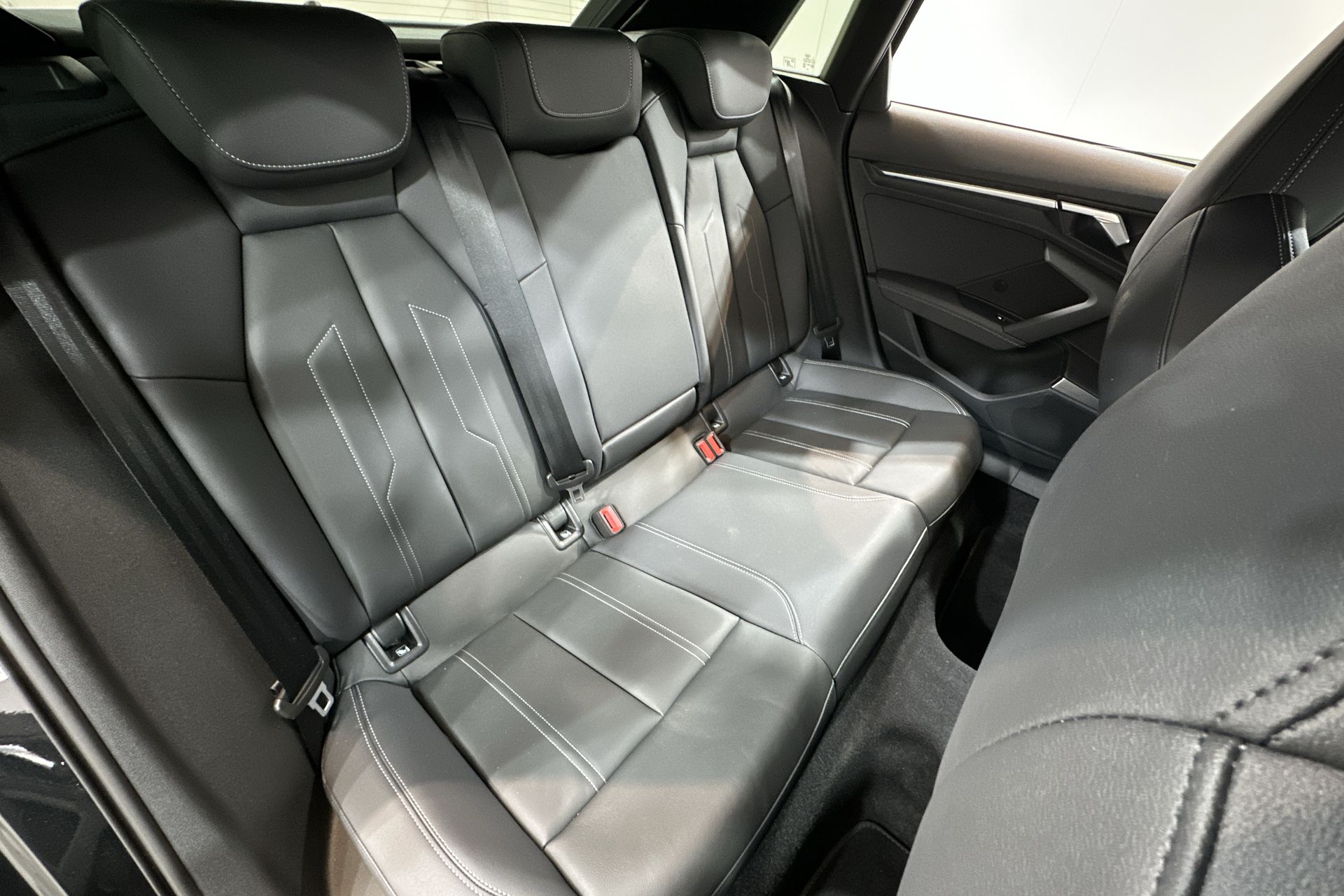 35 TFSI S TRONIC