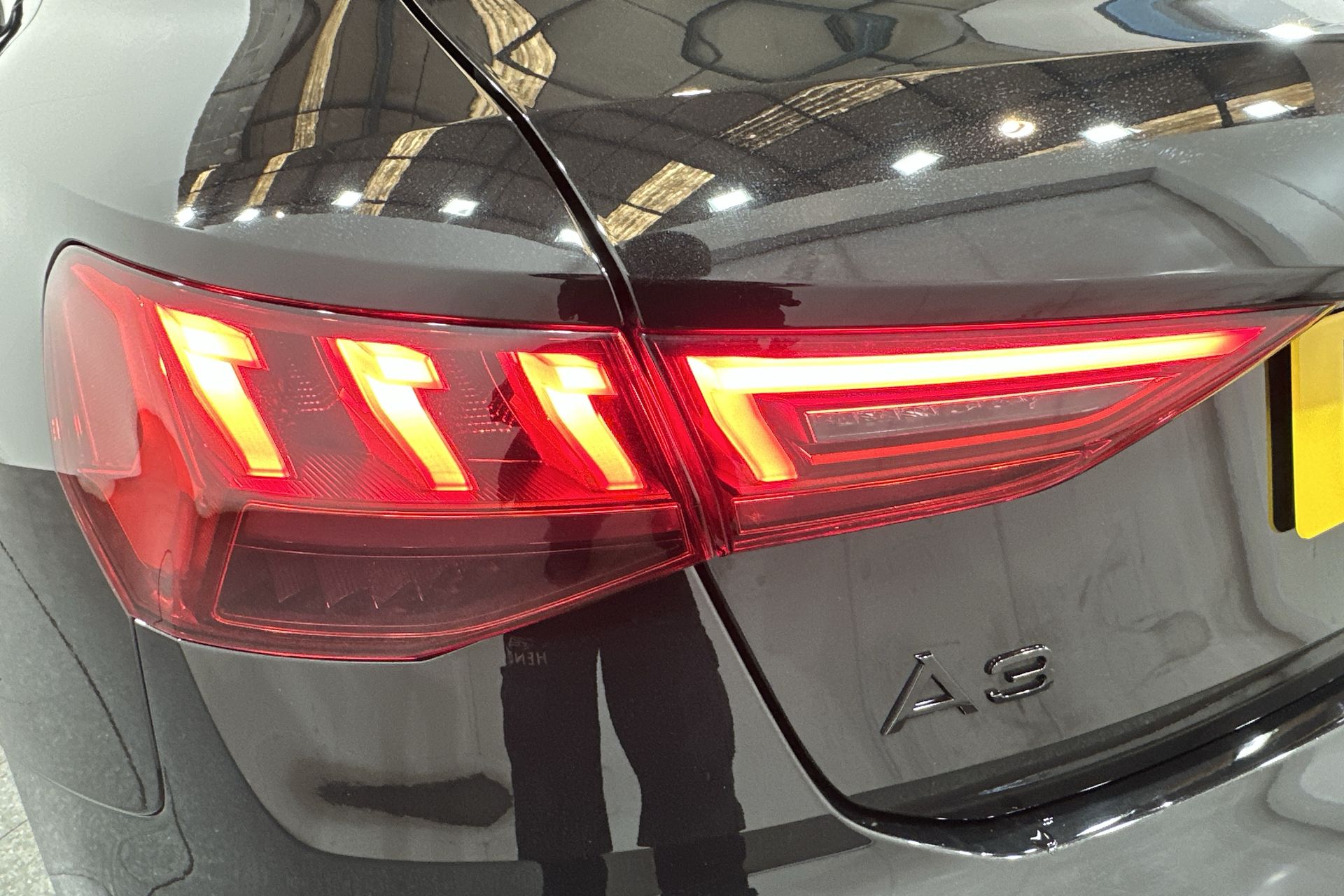 35 TFSI S TRONIC