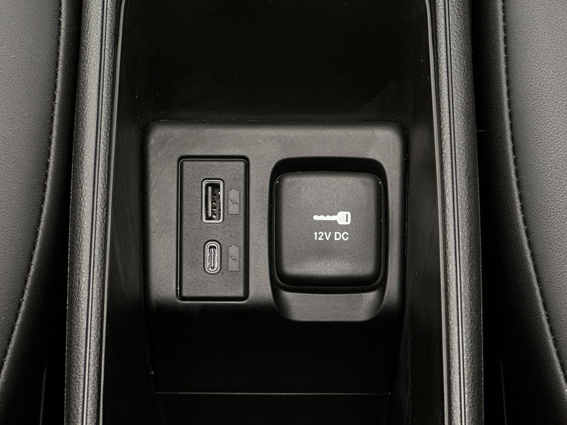 NEW 500E CABRIO 42.2KWH 152HP