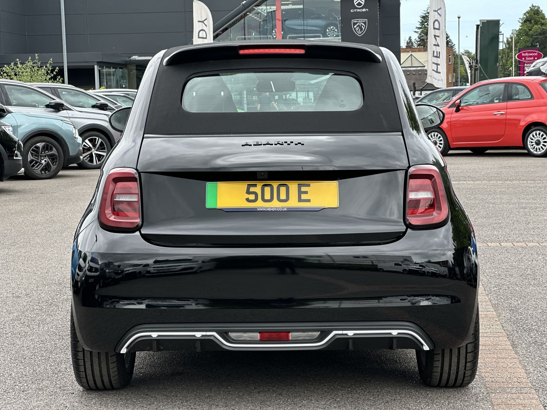 NEW 500E CABRIO 42.2KWH 152HP