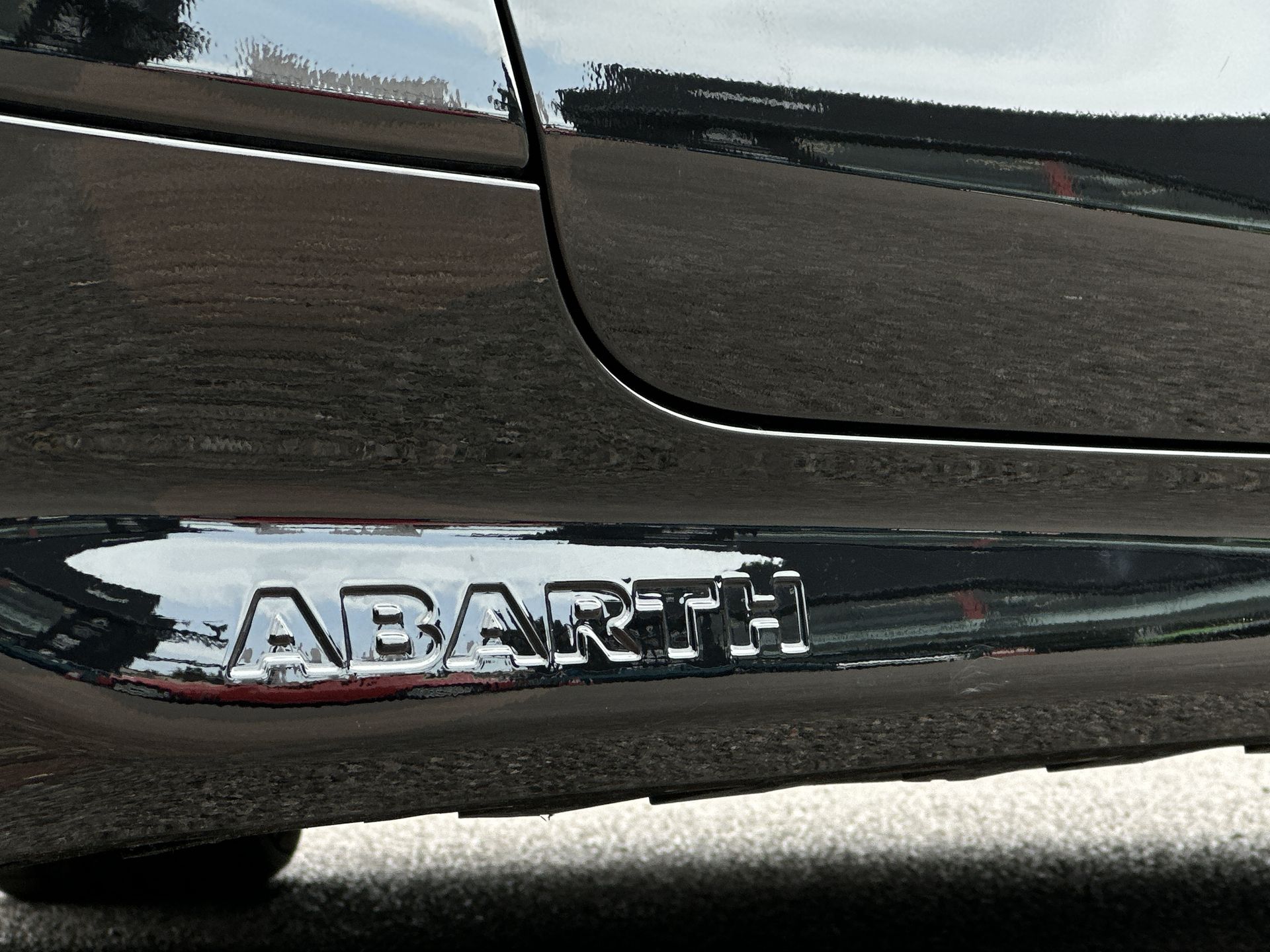 NEW 500E CABRIO 42.2KWH 152HP