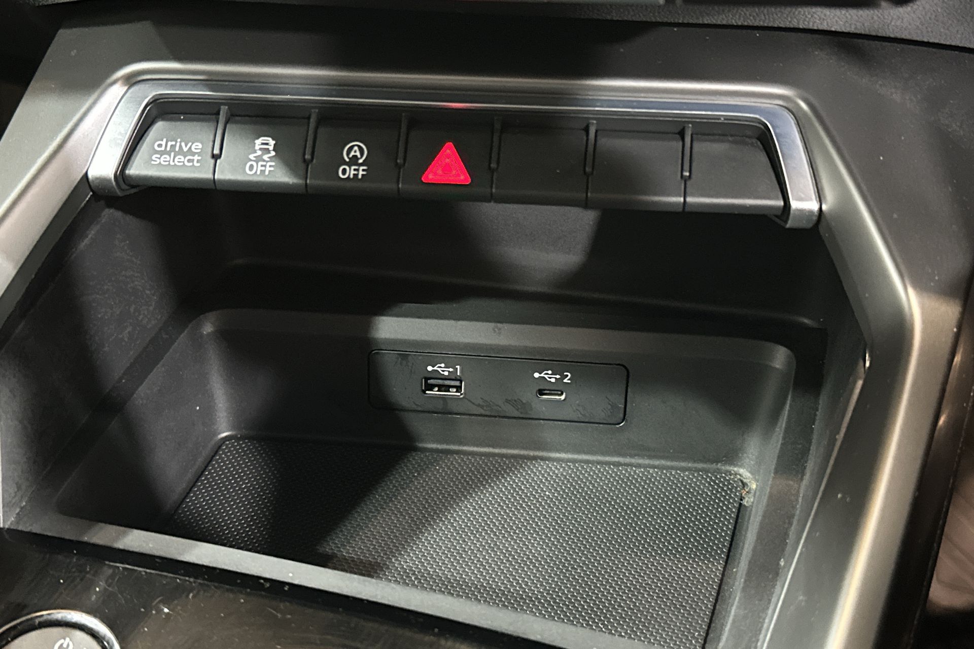 35 TFSI S TRONIC