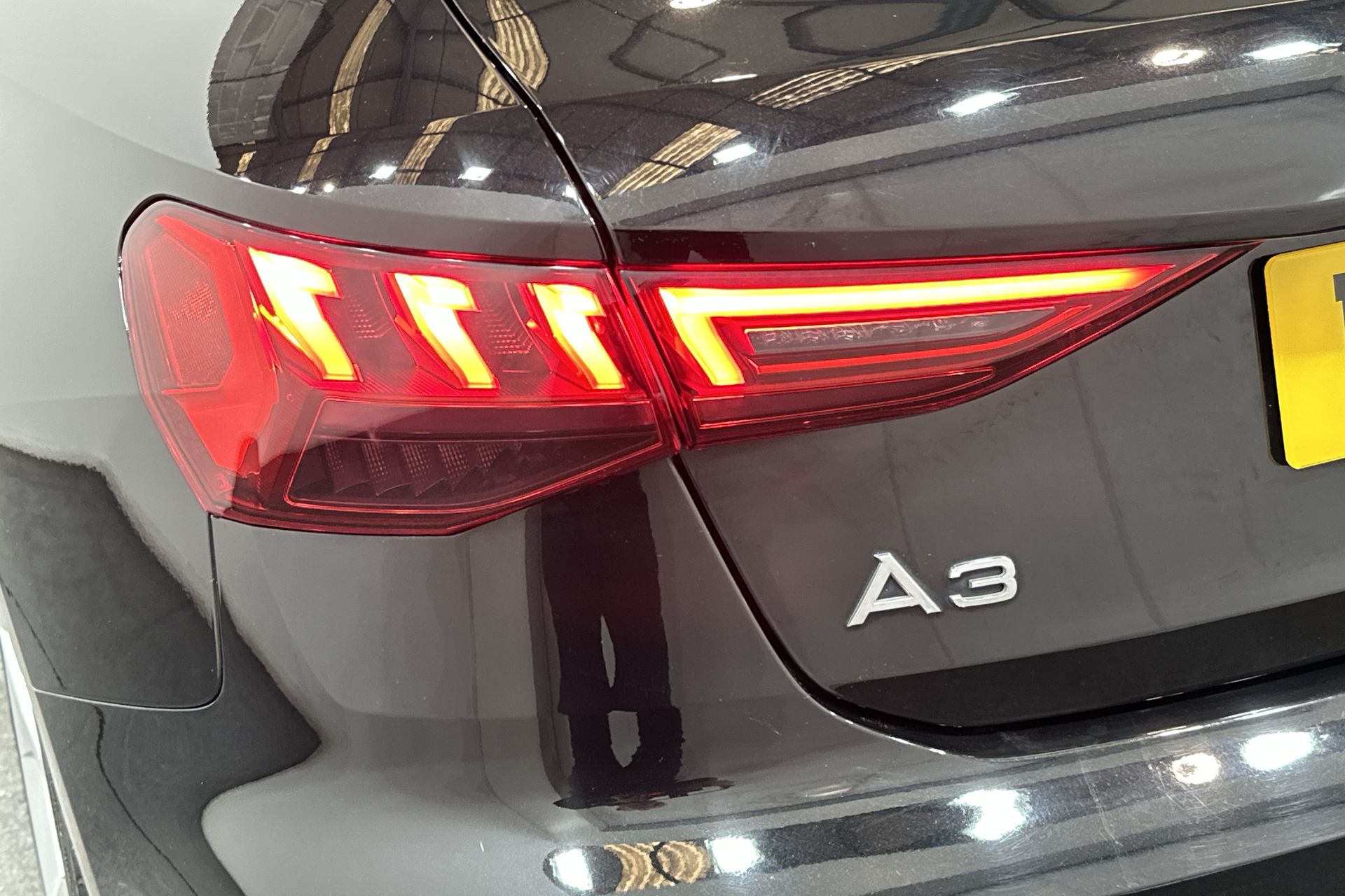 35 TFSI S TRONIC