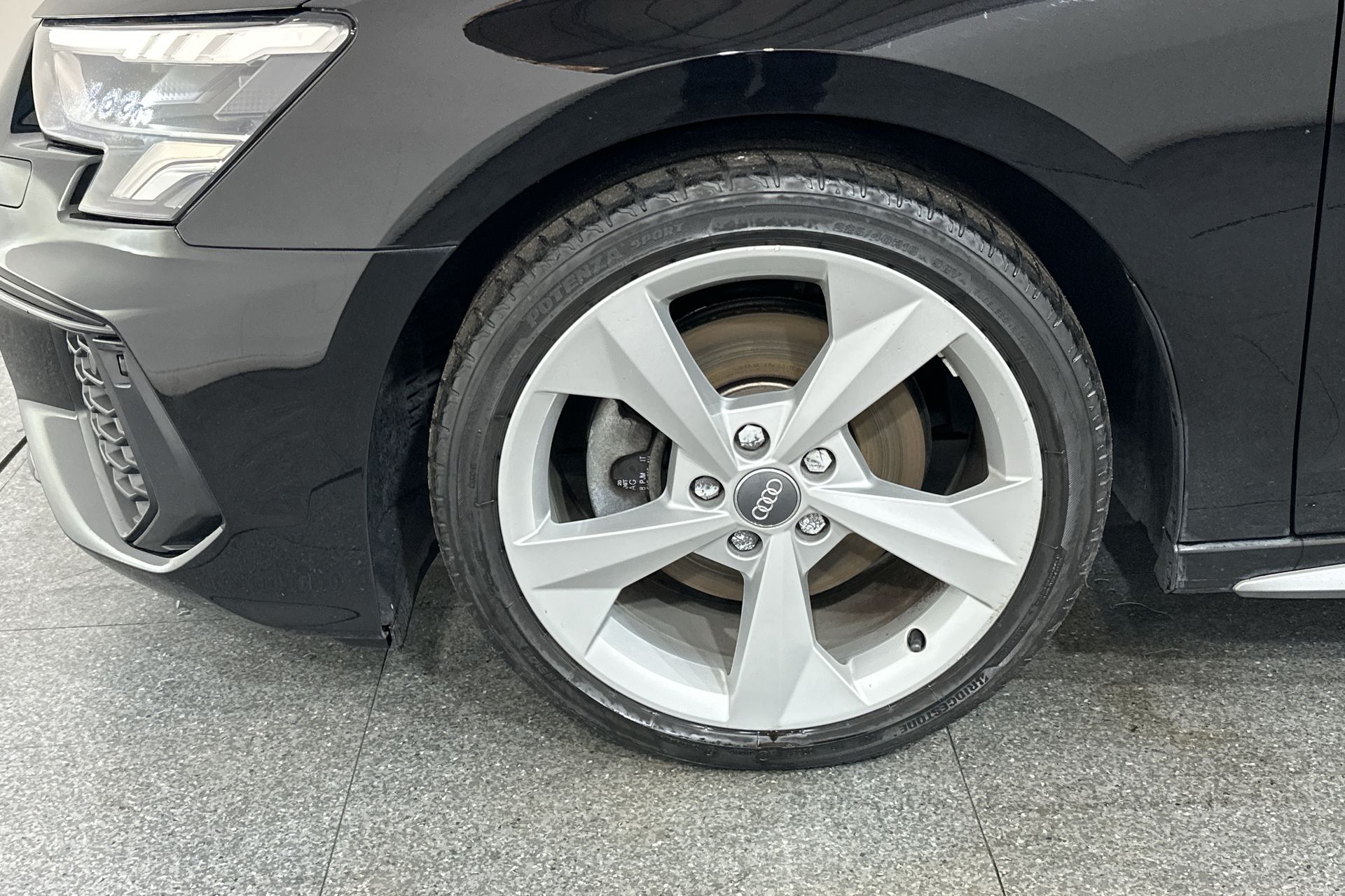 35 TFSI S TRONIC