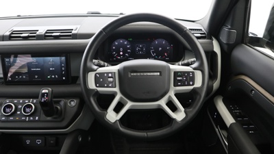 LAND ROVER DEFENDER 110