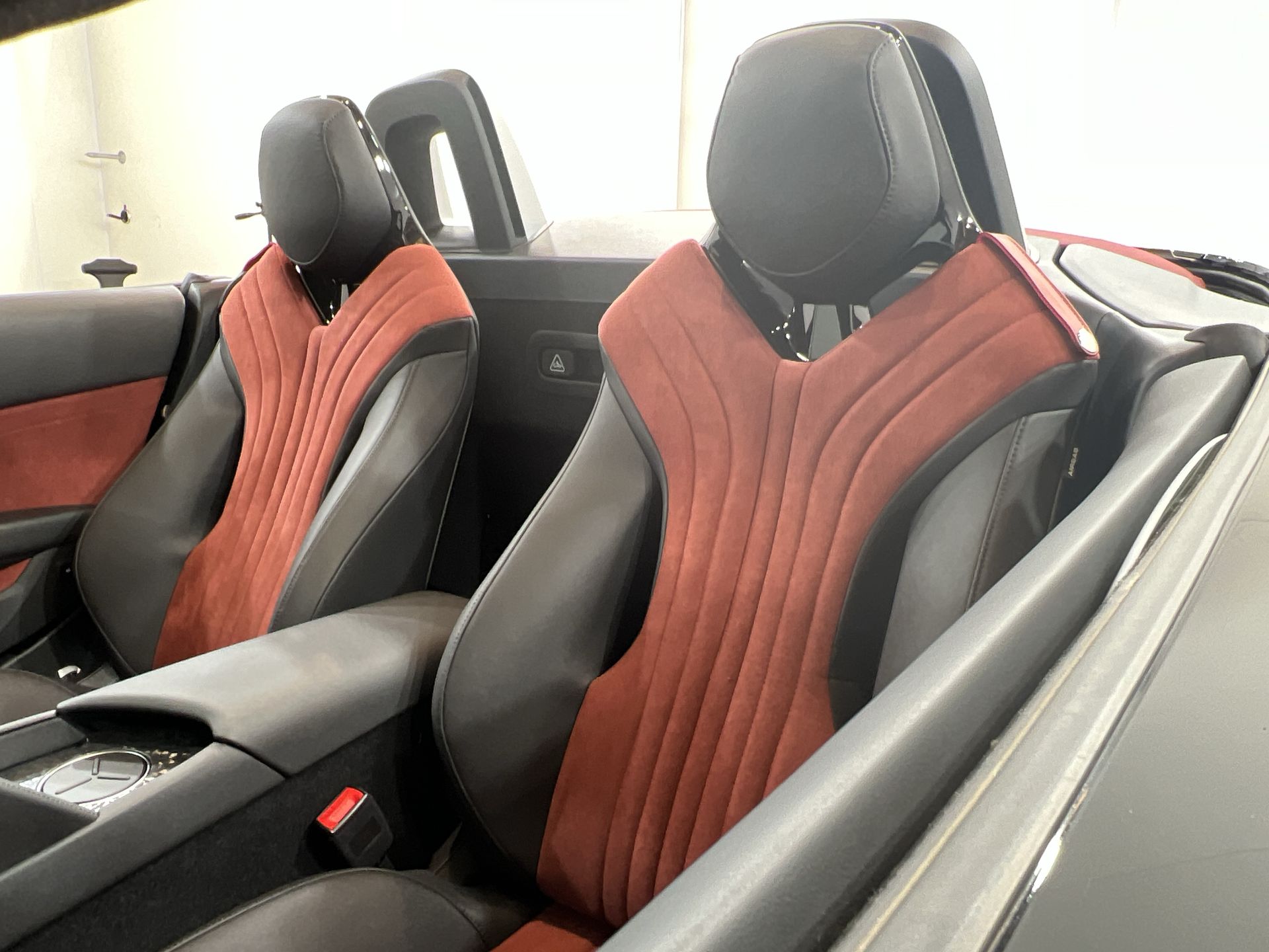 CYBERSTER 250KW TROPHY SINGLE MOTOR 77 KWH 2DR AUTO CONVERTIBLE
