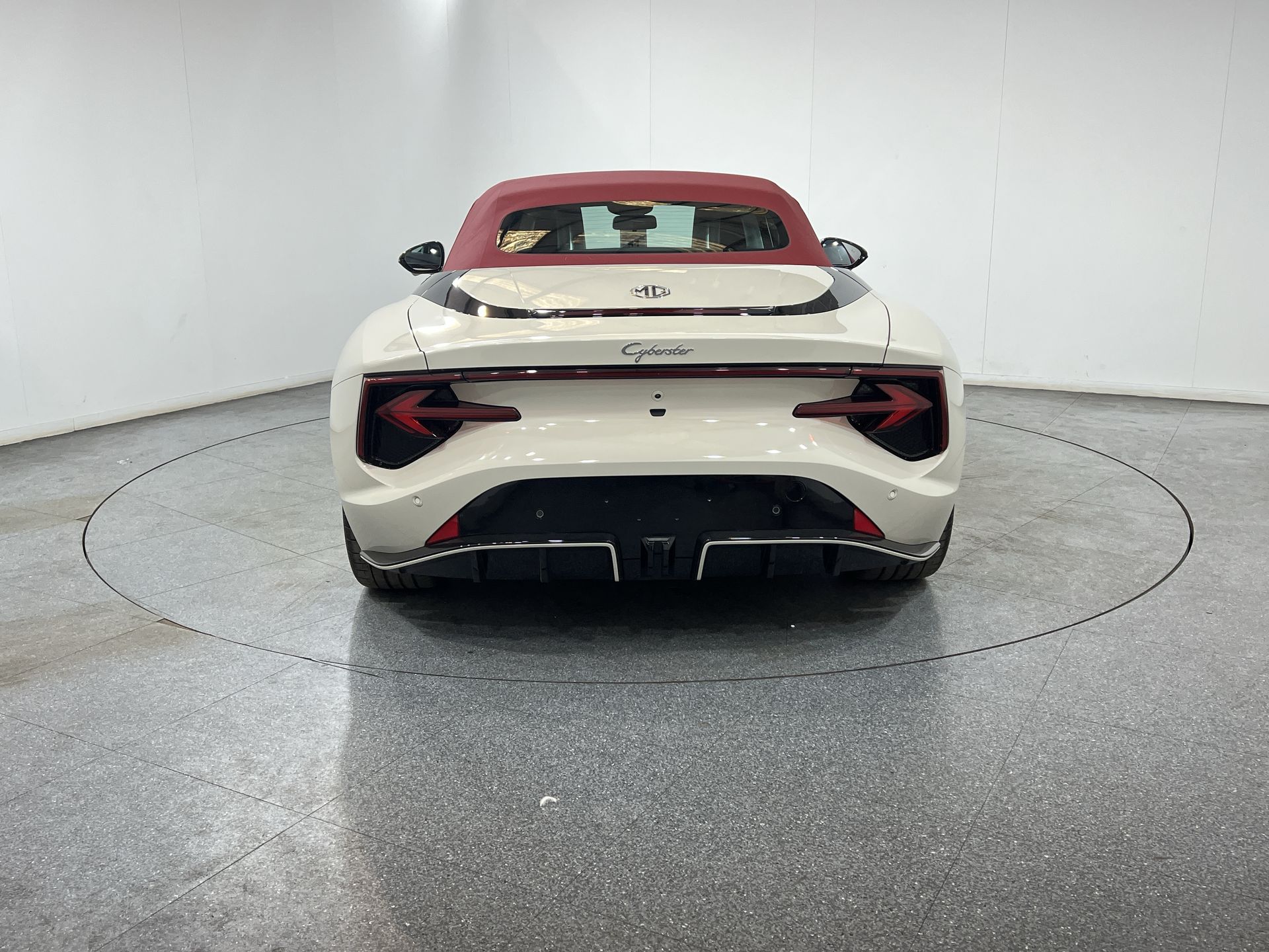CYBERSTER 250KW TROPHY SINGLE MOTOR 77 KWH 2DR AUTO CONVERTIBLE