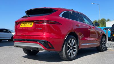JAGUAR F-PACE