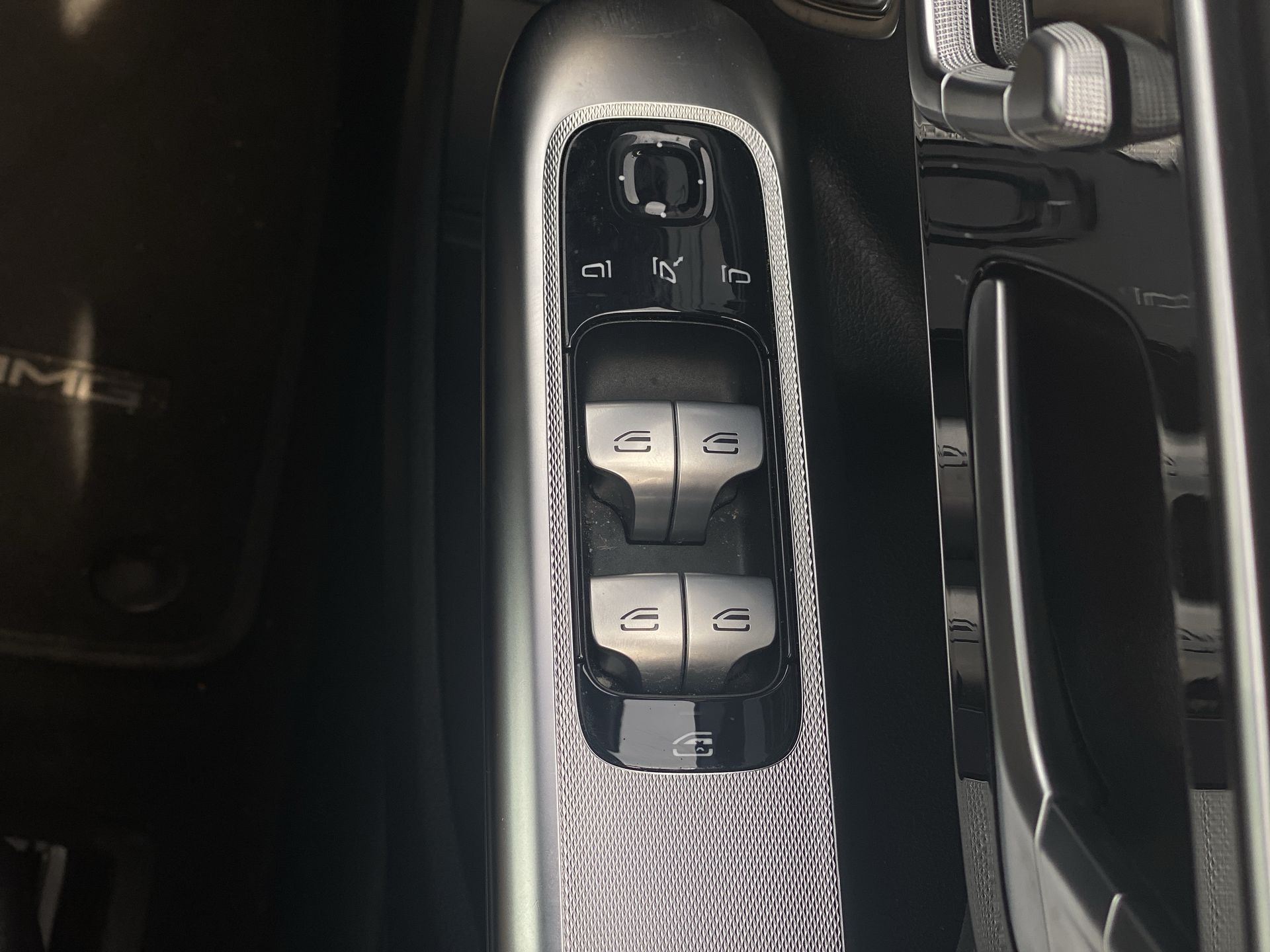 EQE 300 PREMIUM PLUS 89KWH