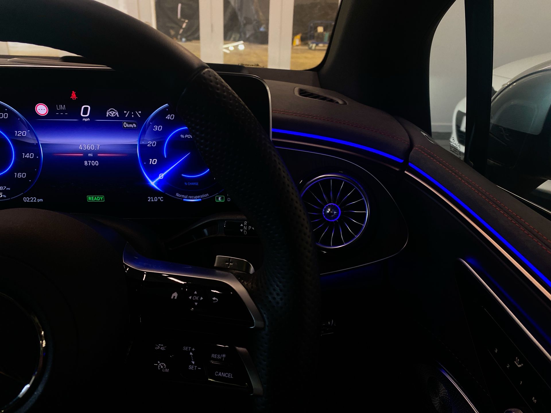 EQE 300 PREMIUM PLUS 89KWH
