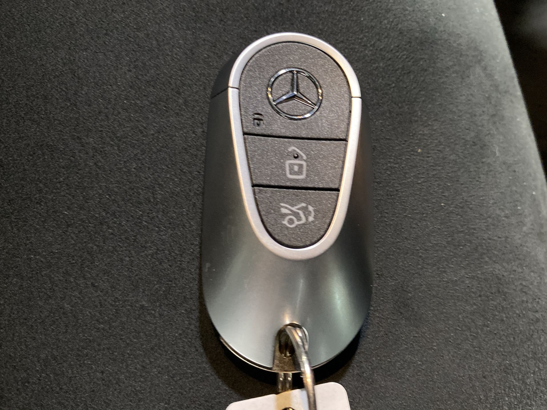 EQE 300 PREMIUM PLUS 89KWH