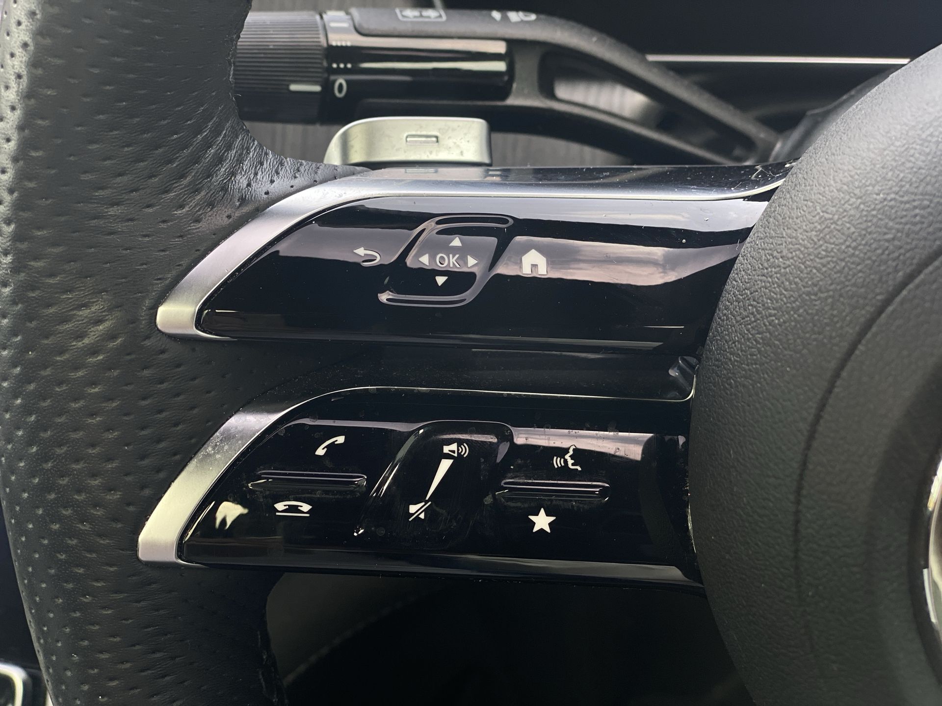 EQE 300 PREMIUM PLUS 89KWH