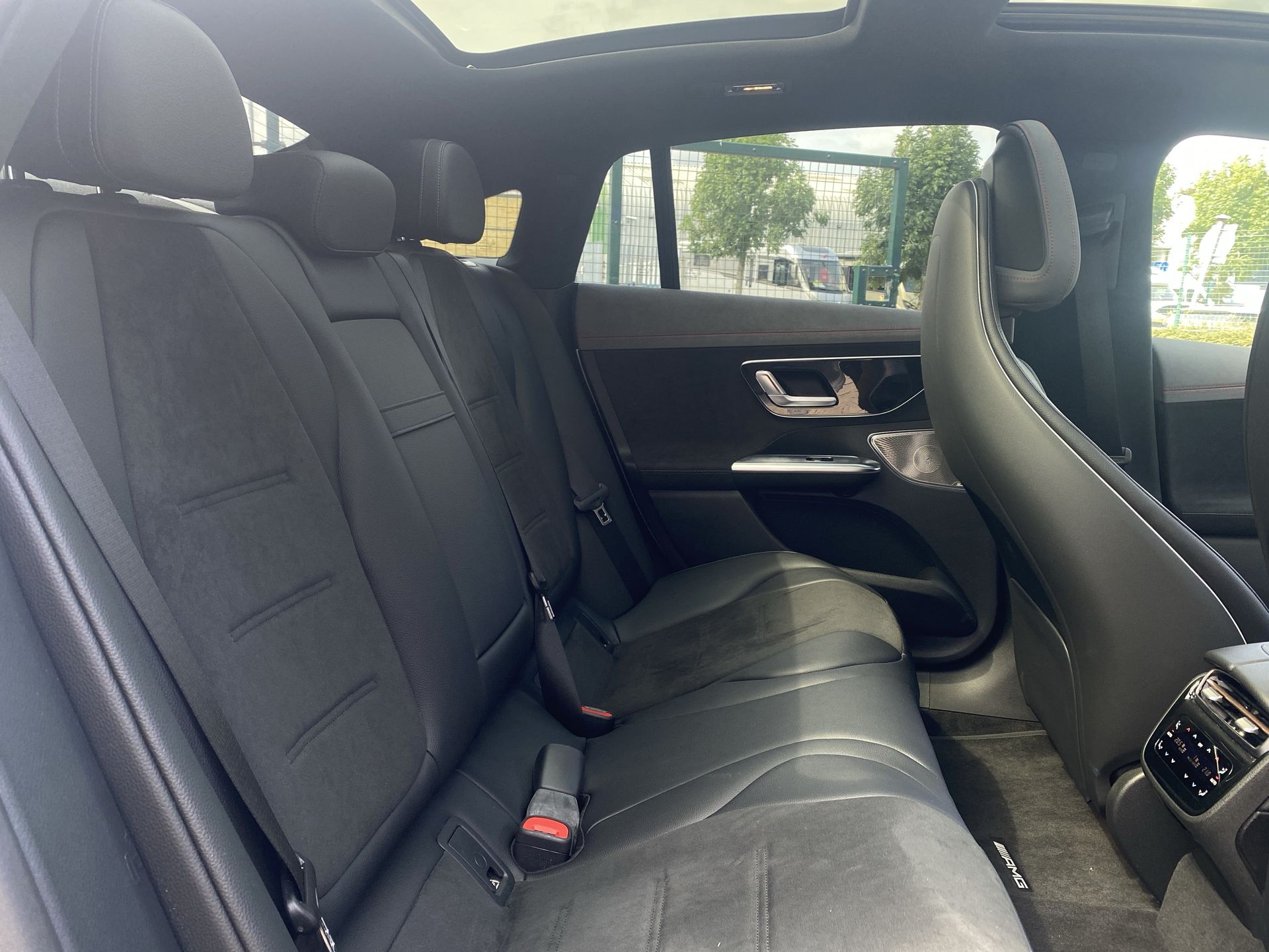 EQE 300 PREMIUM PLUS 89KWH
