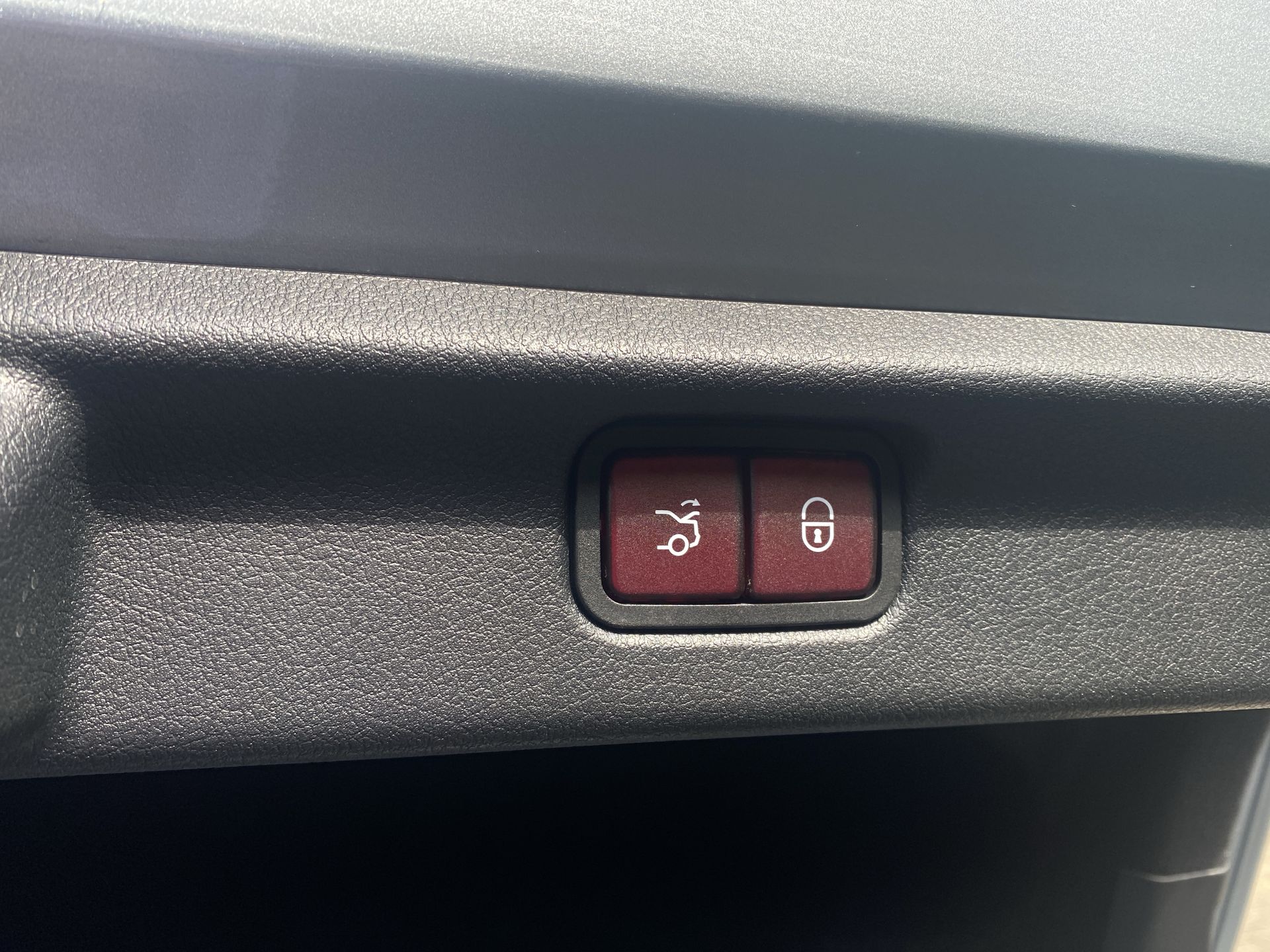 EQE 300 PREMIUM PLUS 89KWH