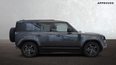 LAND ROVER DEFENDER 110