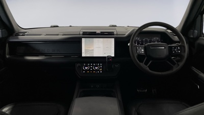 LAND ROVER DEFENDER 110